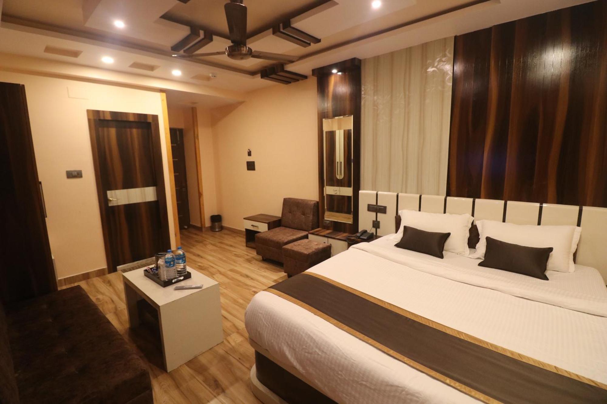 加尔各答 Mohar Residency酒店 外观 照片